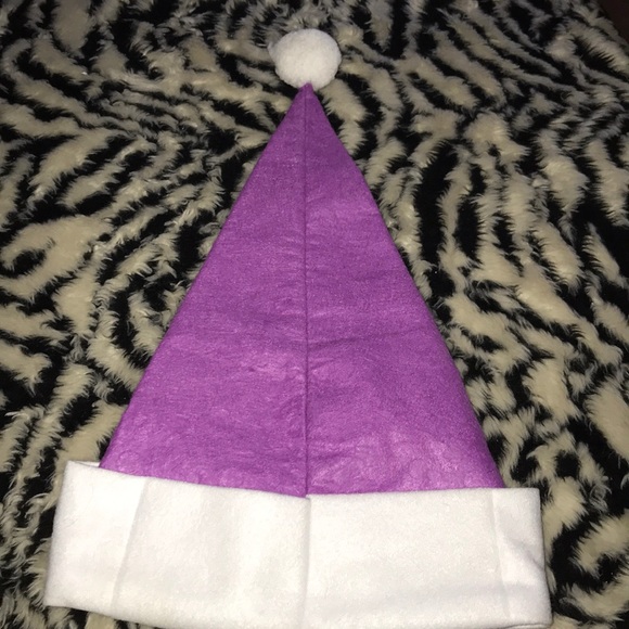 Olaf’s frozen adventure Disney Santa hat - Picture 2 of 5